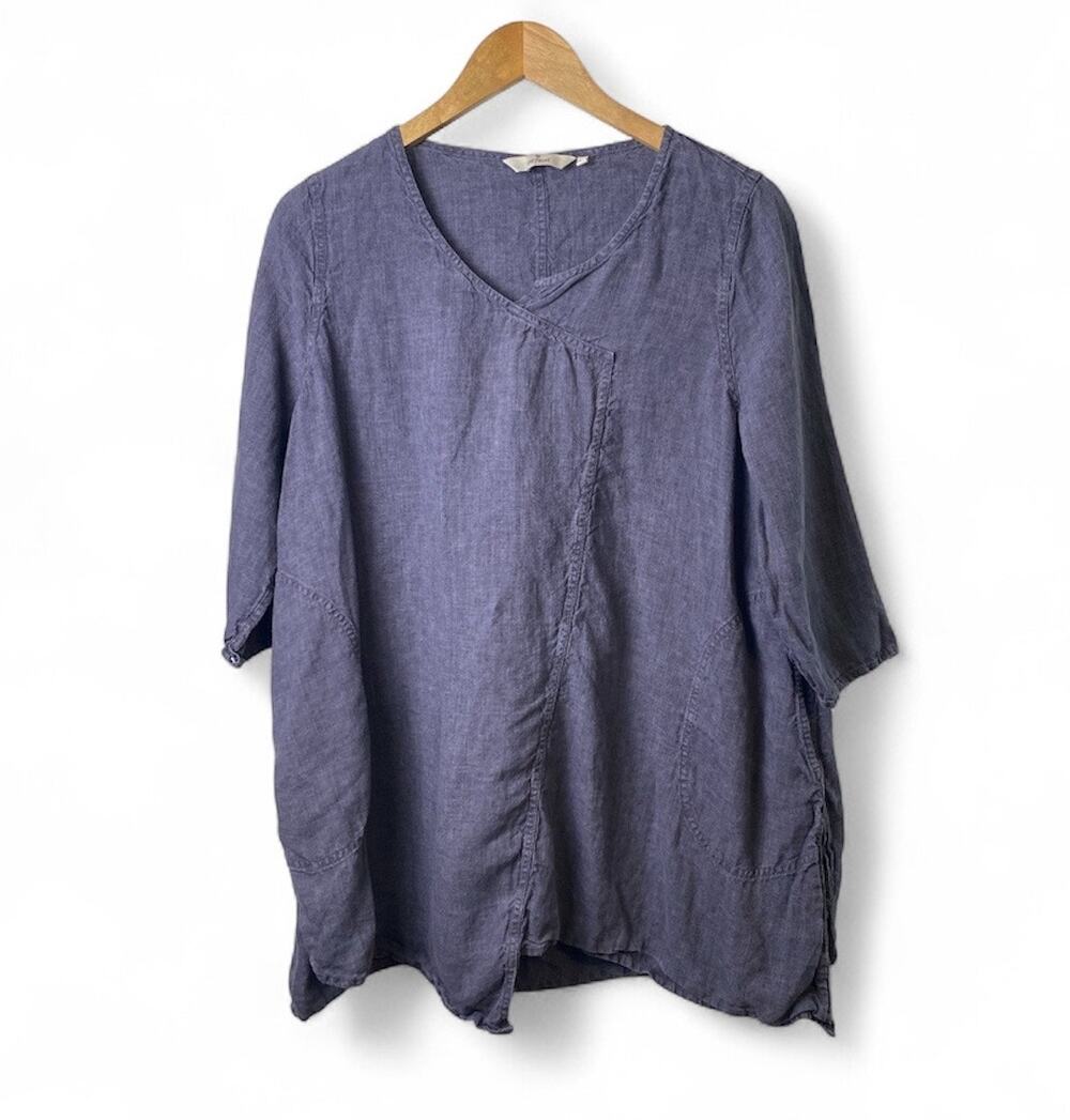 Cheyenne Blue Linen Asymmetrical Pocketed Tunic Women's Size Small/Medium